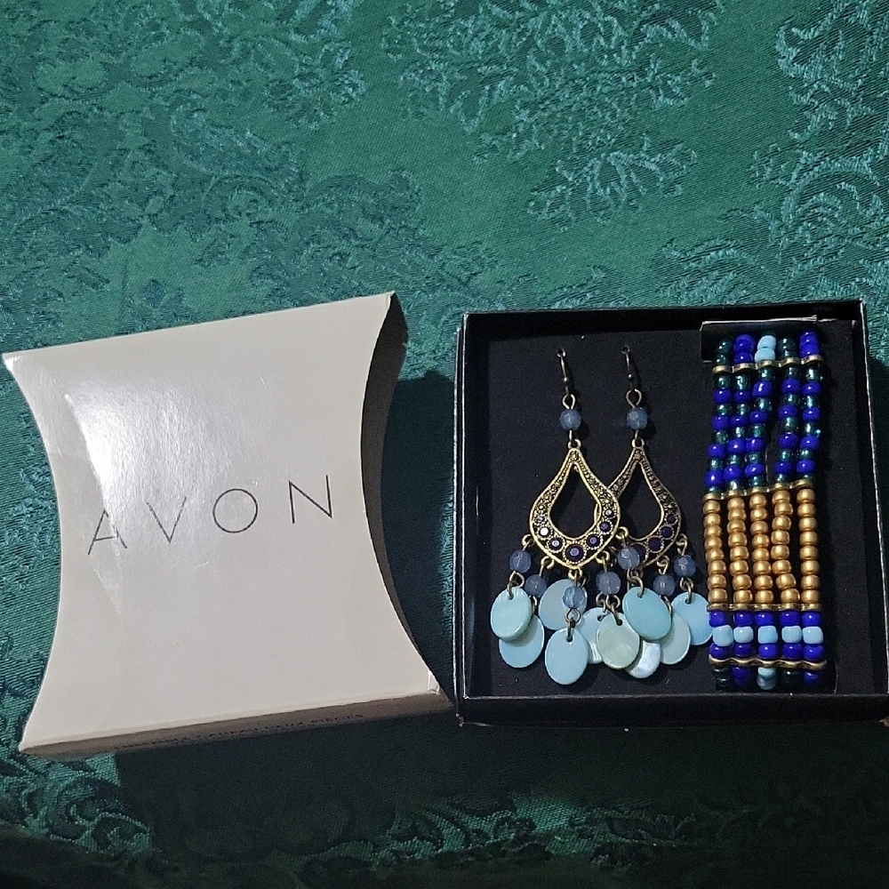 Avon Gold and Blue Dangle Earrings And Bracelet. NIP